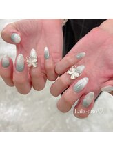 ララオット(Lala-otto)/マグネットグラデーションネイル