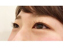 アプレ 本店(apres)/自然で美しい上品な目元デザイン