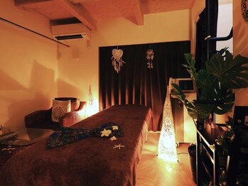 ムルニ ハティ(Murni hati)/店内