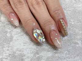 【小嶋】キラキラパーツネイル