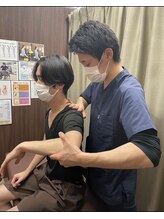 高田馬場名倉堂鍼灸接骨院/施術風景