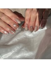 ビエル(Biel)/キラキラネイル