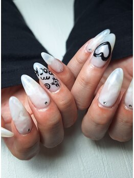 ウルステラ(ulstella)/シンプルな手書きアート☆