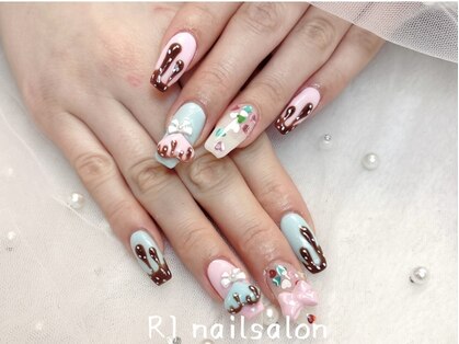 アールワン 池袋東口店(R1)の写真