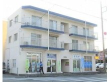 フェリシテ(Felicite)の雰囲気（こちらの建物の２階左側の部屋がサロンです。）