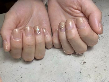 サロンド イト(salon de ito)/ラメグラデーション×シェル