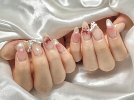 フレンチ×チークネイル