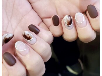 リロウ(relow)/ミラー×ニュアンス