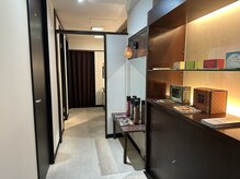 骨盤ストレッチ整体 b/【店内風景】