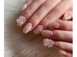 ちゅるんリボンピンクネイル