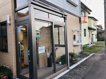 アイラッシュ ユマ フロム ゆみ美容室(YUMA)の雰囲気（美容室の中でアイメニューやフェイシャルメニューをしています！）