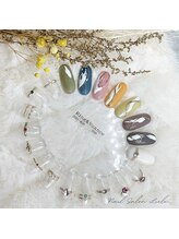 リル(Liele)/ニュアンス&リングネイル