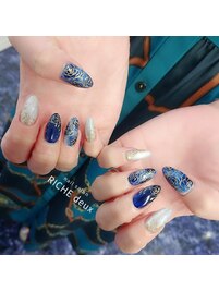 ブルーローズネイル