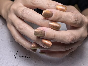 ツイン(twin.)/マグネットネイル