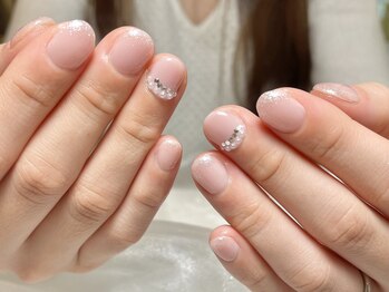 ブライダルネイル