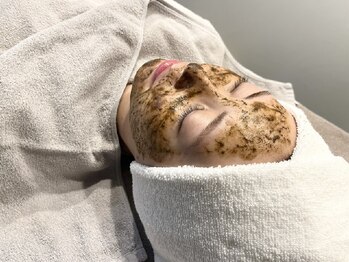 アイラビューティ エステ 中目黒(ISLA BEAUTY)の写真/〈ISLA BEAUTY〉による美肌になる為の、画期的な美肌メソッドがここに★いつだって潤いに満ちたモテ肌へ♪
