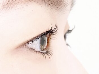 アンベリイルラッシュ(Embellir Lash)/上下まつげパーマ/広島