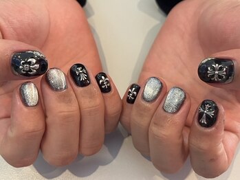 アップリップスダブリュー(Uplips.w)/