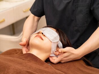 カルミア クロス(KALMIA CROSS)の写真/頭痛や不眠にもおすすめ◎脳を休める極上ドライヘッドスパで深いリラックスをお届けいたします。