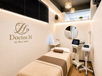 ドクターエイチ 麻布十番店(Doctor.H)の写真/仕事帰りにも◎【駅近/21時まで営業】話題の肌質育成salonでお肌の乾燥を根本から改善し、潤いある艶肌へ♪