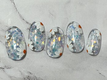 ネイルブレイク リリア(Nail Break lilia)/【初回オフ無料】フラワーネイル