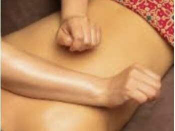 アロマミンピ/ボディマッサージ