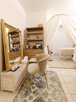 リバース(Rebirth)/サロン内装 心斎橋・本町・新町