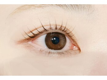 キッカ バイ プーパ(chicca by pupa)の写真/洗練された大人女性の魅力を引き出します＊心ときめくひと時と自然体ながらもさりげない印象的な目元へ♪