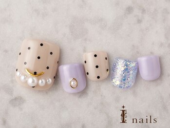 アイネイルズ 横浜EAST店(I-nails)/ドット柄パールフットネイル