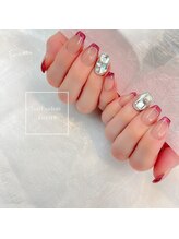 トロワ(TROIS)/韓国ネイル