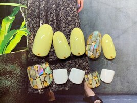 上：¥8980／下：¥8980