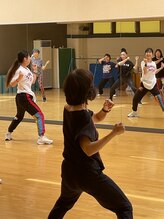 クラブオーサム(Club Awesome!)/スタジオレッスン風景