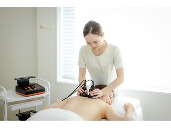 イーズ ミュゼ 梅田本店/ハイパーグリップ強力リンパ