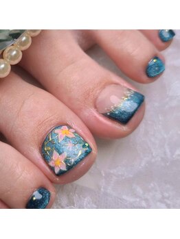セレンディピティ(Serendipity)の写真/フットジェルが人気の季節♪ワンカラーもお好きなアート持ち込みもOK！キレイな足元を見るたび気分もUP☆