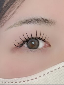 アンシュシュ(UNCHOUCHOU)/LED フラットラッシュ 140本