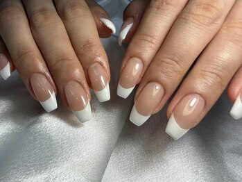 マカナネイル バイ スギ(makana nail by SUGI)/