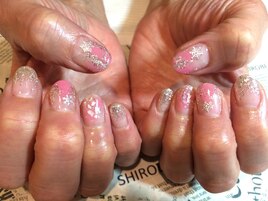 雪の結晶ネイル！