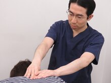 丸の内接骨院グループ 銀座リリース整体院/◆施術風景【肩背中まわり】
