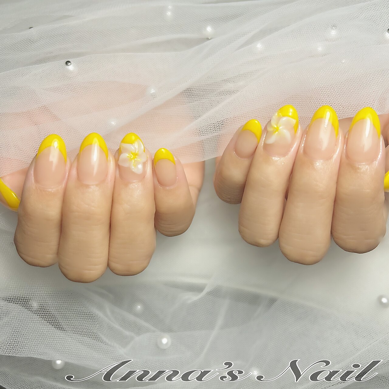 2026年冬トレンド】プルメリアのネイルデザイン集｜人気順