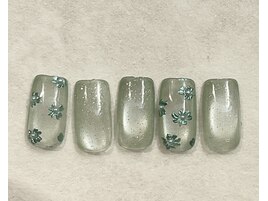 奥行×フラワーネイル