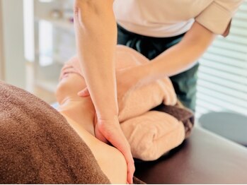 ナビ(navi)/デコルテ