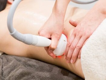 シャルム(Charme)の写真/『ラジオ波で芯から温めてほぐす』体の内側からアプローチ☆さらにクラッシュ吸引で老廃物の排出を促進♪