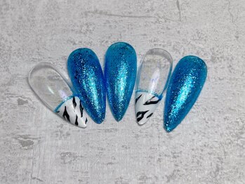 ラッキーネイル(lucky nail)/派手ネイル