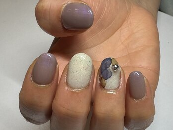 ゴッダスネイル(GODDESS NAIL)/ワンカラー＋アート１本7480円