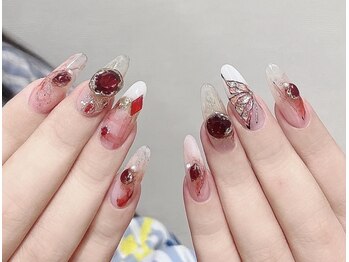 ユミ(U.MI.)/高級ネイル