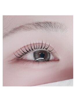 ラソ プエルト(LAZO puerto)の写真/【モテ可愛×似合わせ】やりすぎない絶妙な可愛さで好印象な目元へ♪豊富なロッドから理想をカタチに◎