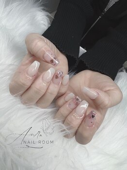 オウラネイルルーム(Aura nail room)/4本アート