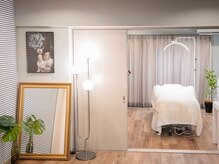 レユシール reussirの雰囲気（完全個室のプライベート空間。寝る方続出のベッドで施術☆*...）