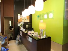 プリーズ 汐留店/受付