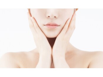 エレナビューティー(Elena Beauty)/フェイス脱毛